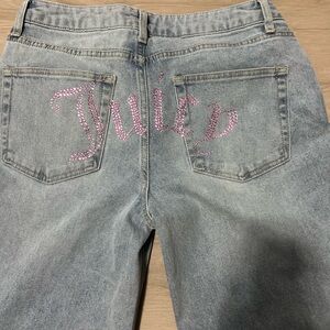 Juicy Couture Light Gray Jeans with Pink Accents